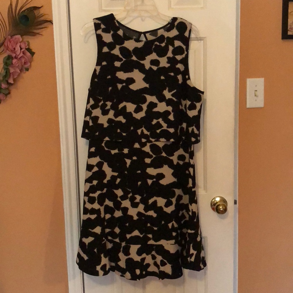 NWT BR party dress 😊